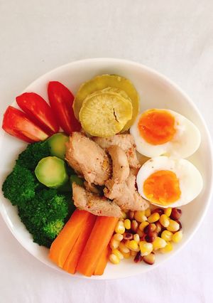 Hình của món Eat clean lunch.