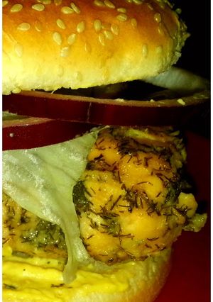 A picture of Mike's Lemon Chicken Sandwiches.