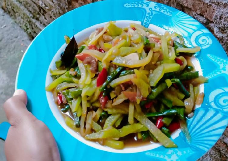 Resep masakan Tumis Labusiem mix kacang endul🌺 | Resep Bumbu Tumis Labusiem mix kacang endul🌺 Yang Enak dan Simpel