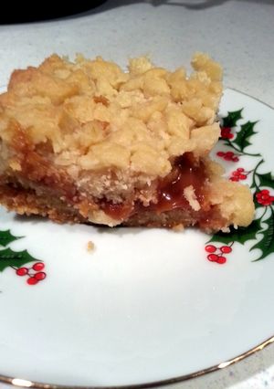 A picture of Salted Carmel Butter Bars.