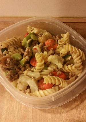 A picture of Ground turkey Italian veggie pasta.
