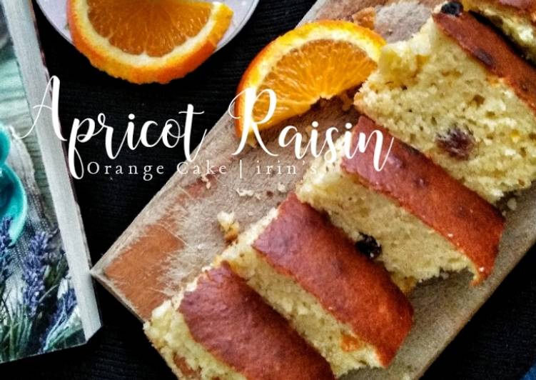 Apricot raisin orange cake