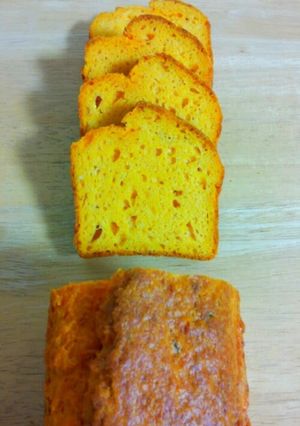 A picture of Tomato and Parmesan Cheese Pound Cake.