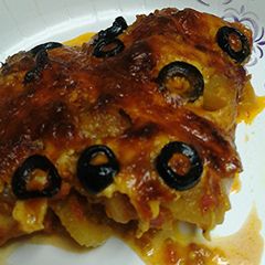 A picture of Eggplant chicken casserole.