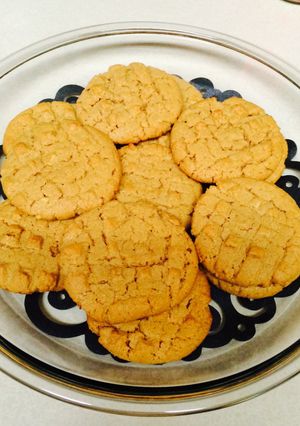 A picture of Peanut Butter Cookies With A Twist!.