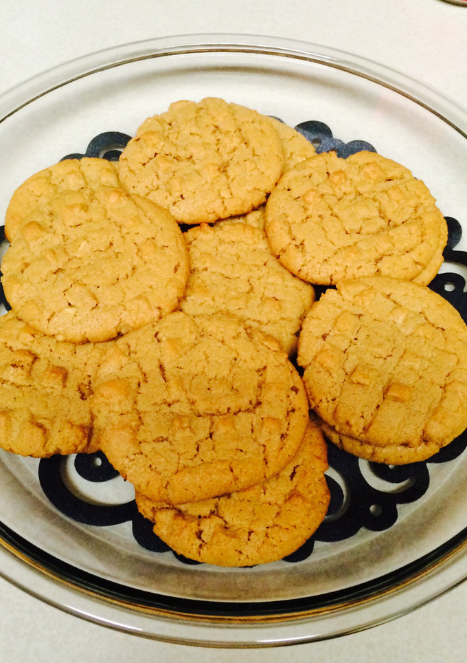 A picture of Peanut Butter Cookies With A Twist!.