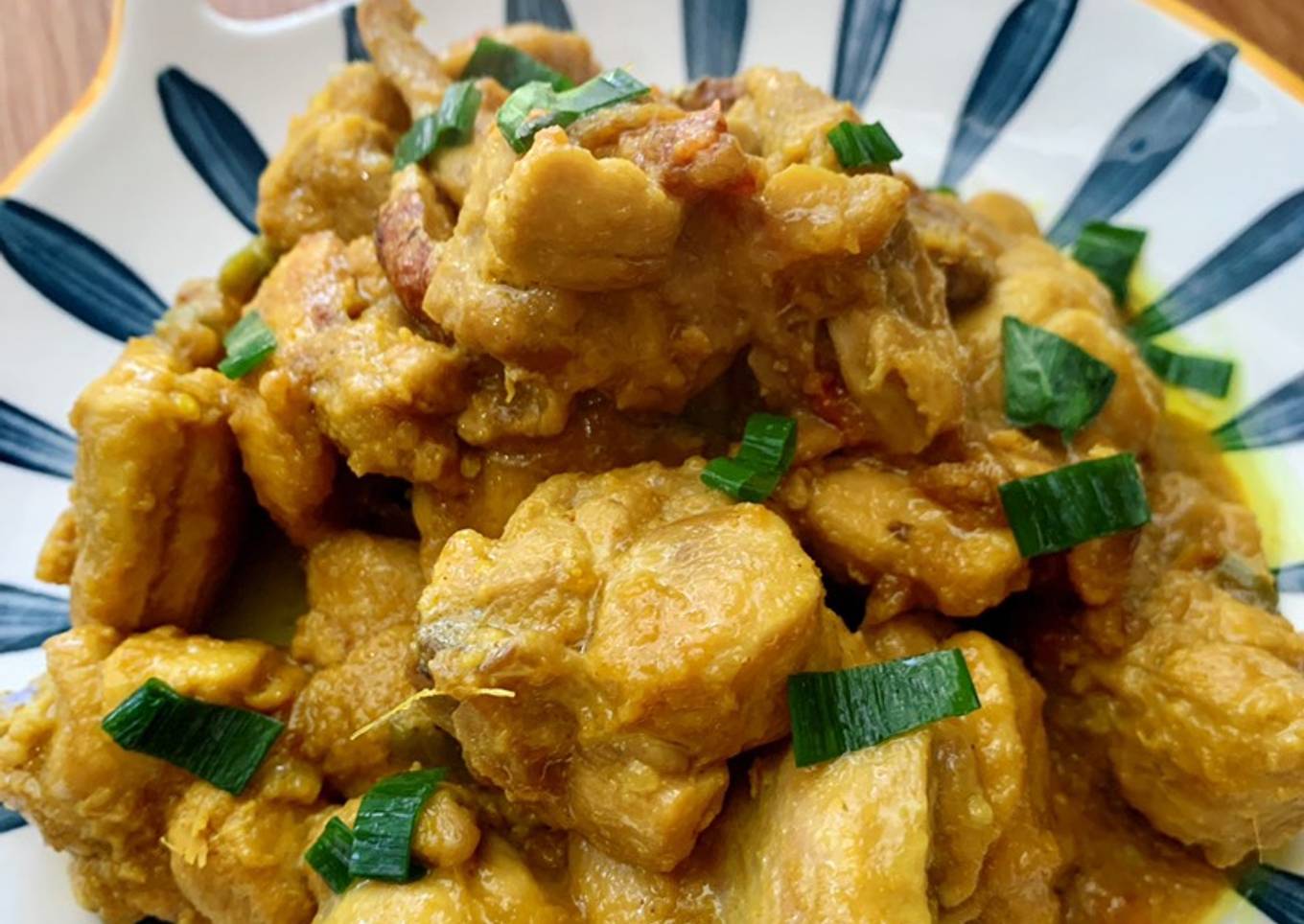 Ayam Kuning Cabe Rawit
