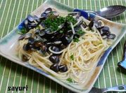 A picture of sake steamed clams