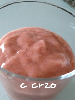 Foto principal de 2 en 1, Mousse de fresas y helado
