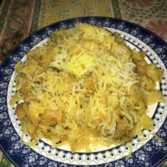 A picture of Chicken Biryani northern style.