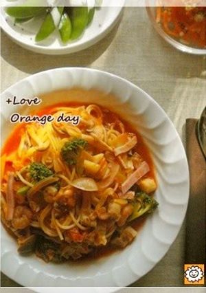 A picture of Seafood Tomato Pasta Soup.