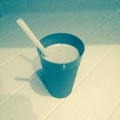 A picture of Reeses-Pieces Shake.