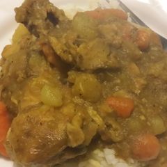 A picture of Jamaican curry chicken.