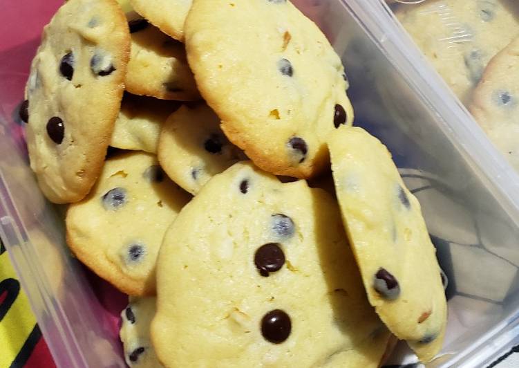 Choco chips cookies