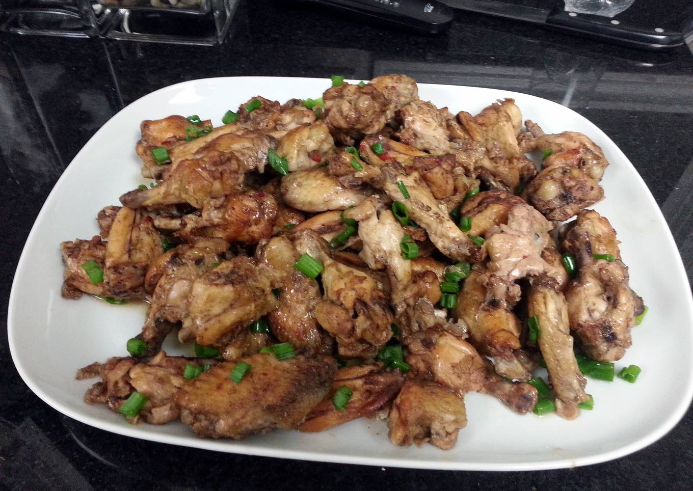 Garlic Ginger Chicken Wings