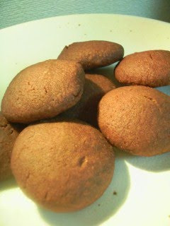 A picture of (Probably) The World's Easiest 5 Minute Cookie!.