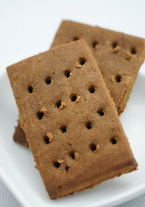 A picture of Oil-free Kinako (Roasted Soy Flour) and Brown Sugar Cookies.