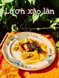 Lươn xào lăn
