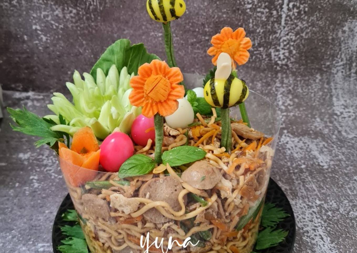 Mie Ulang Tahun