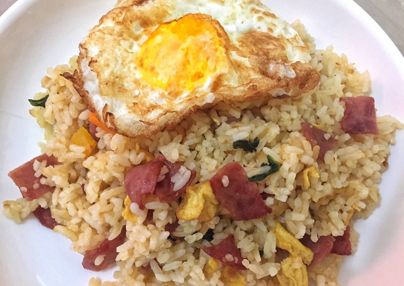 Nasi goreng ham