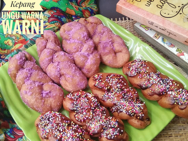 Cara Gampang Menyiapkan Donat Kepang Ungu Warna Warni (eggless), Lezat Sekali