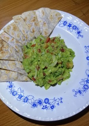 A picture of Guacamole.