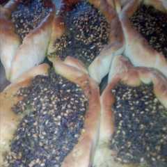 مناقيش زعتر-レシピのメイン写真