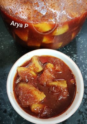नींबू का खट्टा मिठा आचार रेसिपी मुख्य फोटो