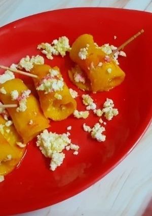 A picture of Mango Cheese Roll.