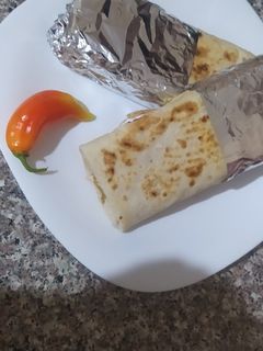 صورة لوصفة عجينة للسندويشات بالدجاج