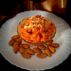 A picture of Gajar ka halwa.
