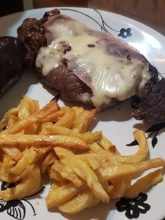 Una foto de Bife de Chorizo a la Parrilla