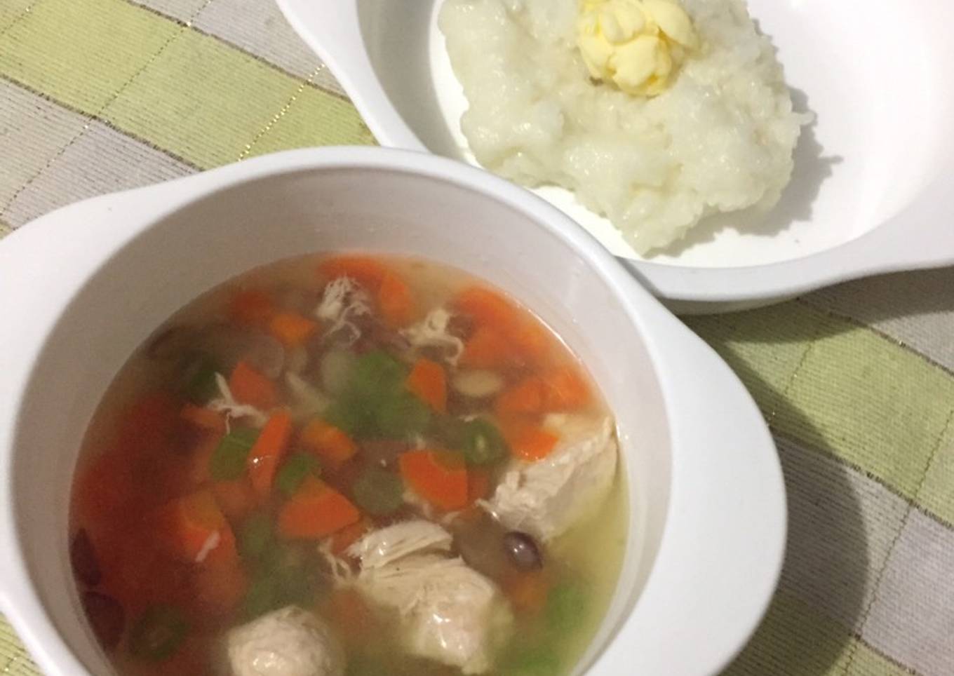 Soup Kaldu Ayam 4* (MPASI 7+ Bulan)
