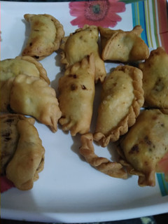 A picture of Mutton Keema samosa.