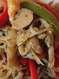 Una foto de Espaguetis Konjac al curry