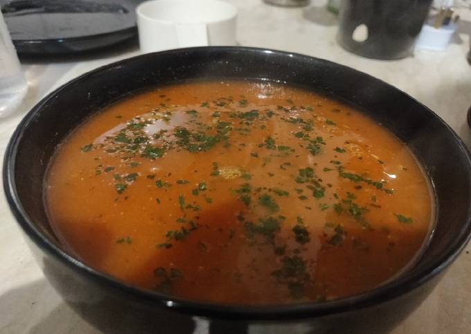 Low Calorie Tomato Soup Recipe By Nikhil Nanjappa Cookpad