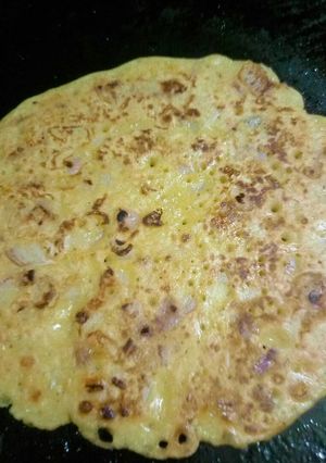 A picture of Besan Ka cheela.