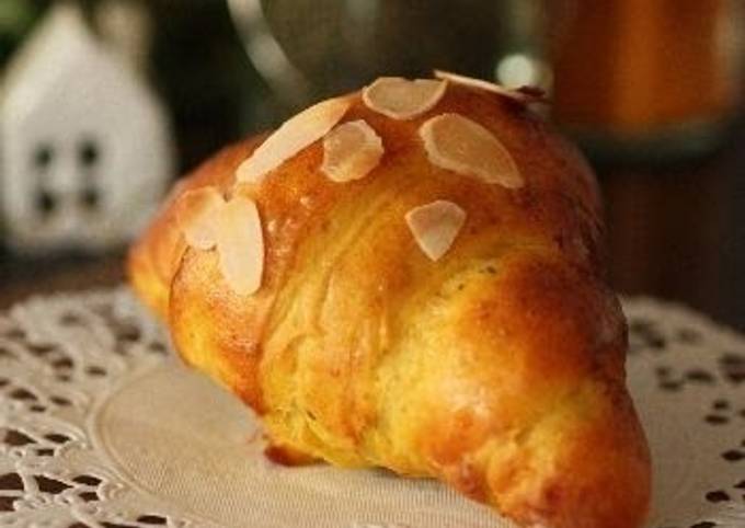 Steps to Make Favorite Kabocha Squash Croissants