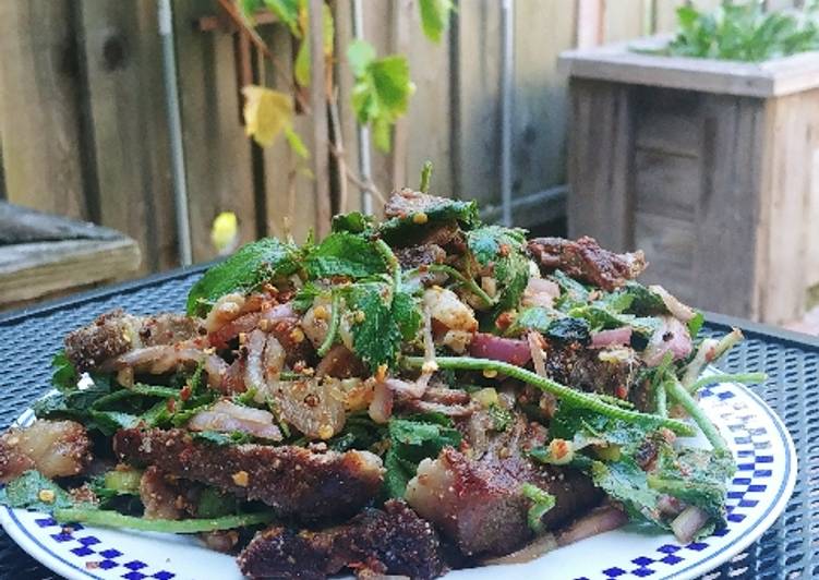 Recipe: Appetizing Thai beef salad (nam tok neuha)
