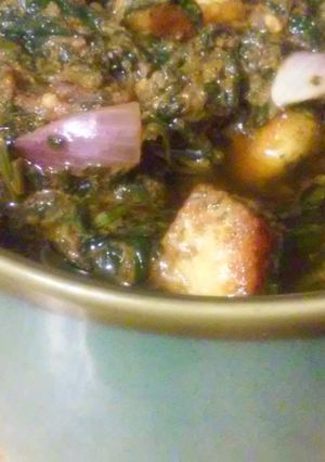 A picture of Paalak Paneer.