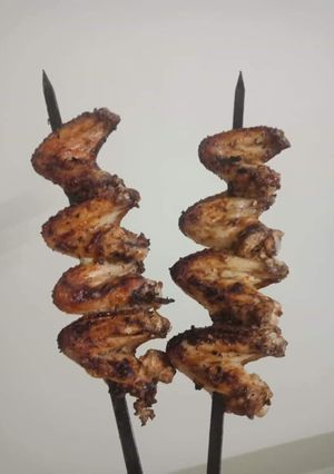 A picture of Turkish wings.