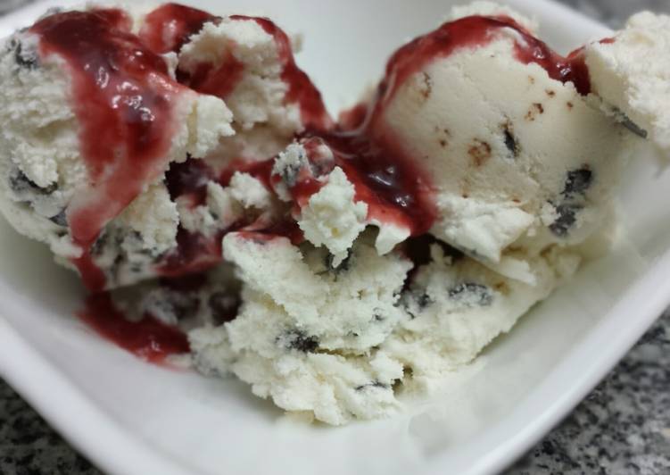 Recipe of Perfect Raspberry Chocolate Chip Ice Cream