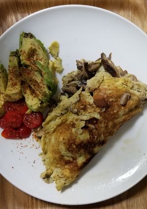 A picture of Mushroom omelette.