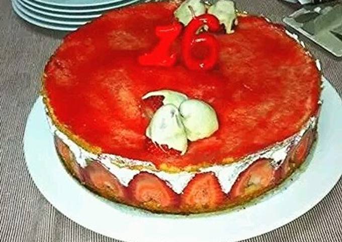 Strawberry & cream cake