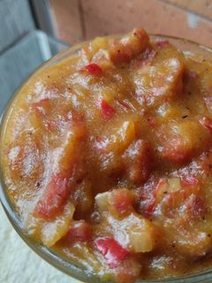 Una foto de Mermelada de banan@ y tocineta...🥓🍯🥐