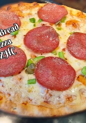 A picture of 🍕Naan Bread Pizza🍕.