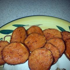 A picture of Baked Sweet potato chips.