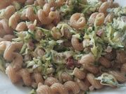 Una foto di pasta e philadelphia speck