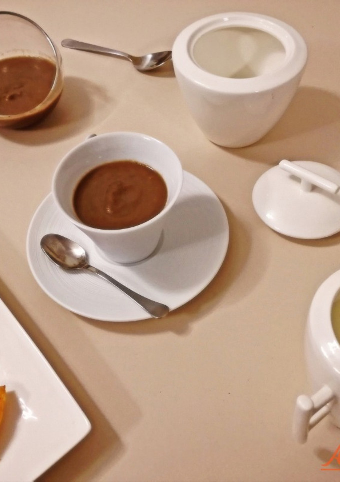 Una foto de Al rico churro con chocolate!!!