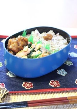 A picture of For Bento Karaage-Kun style Chicken.